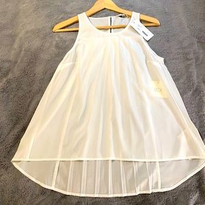 Jack by BB Dakota White Sleeveless top size XS